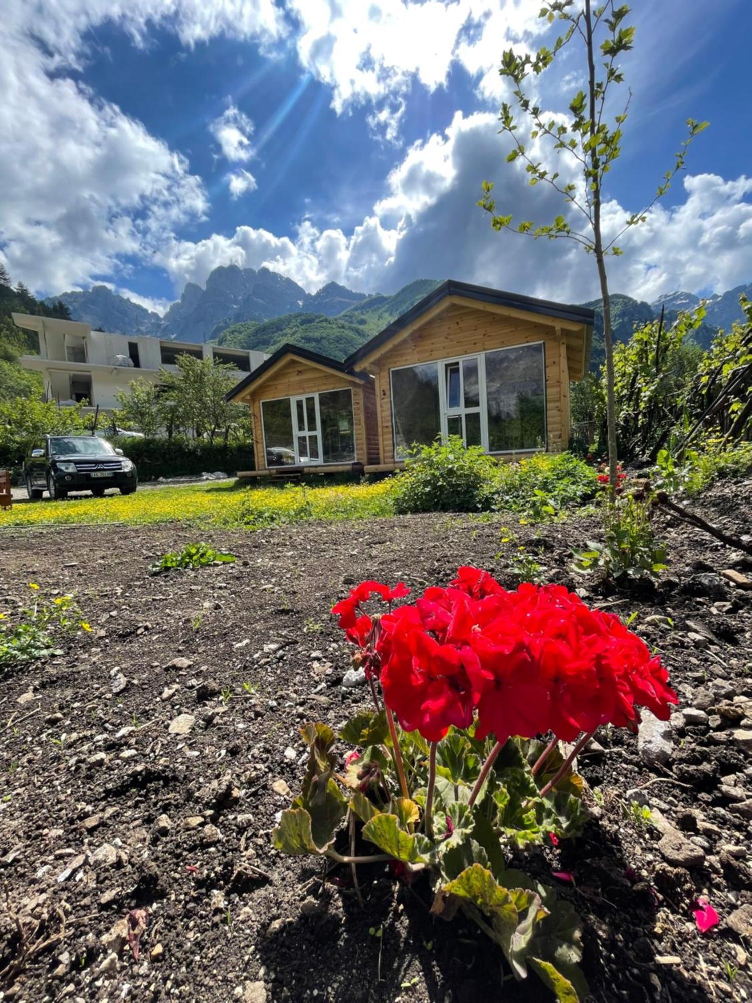 Thethi Mountain Villas Eksteriør bilde