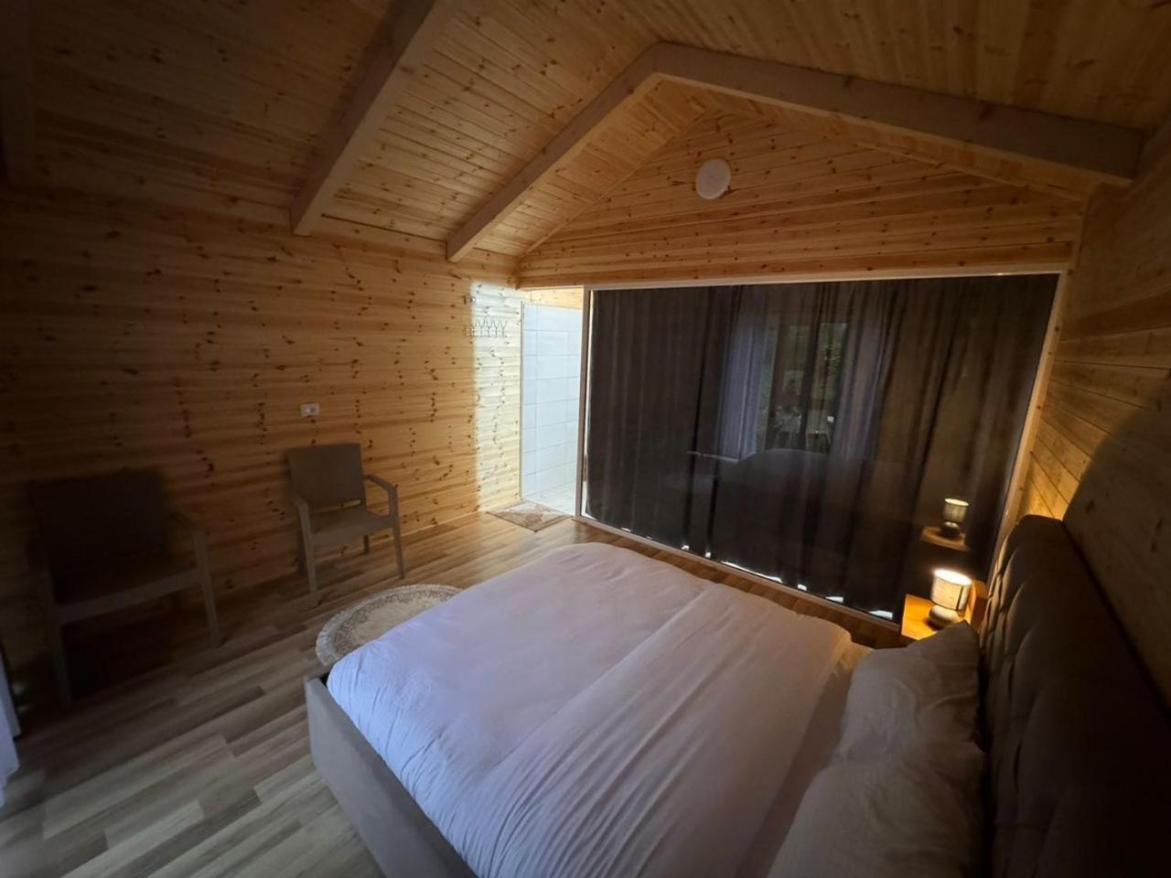 Thethi Mountain Villas Eksteriør bilde